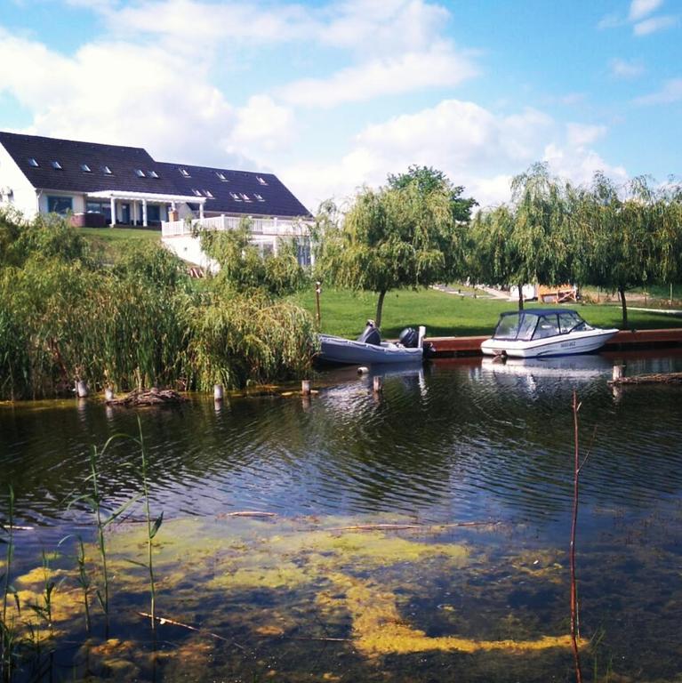 Pike Inn Dunavatul de Sus Dunavăţu de Sus Bagian luar foto